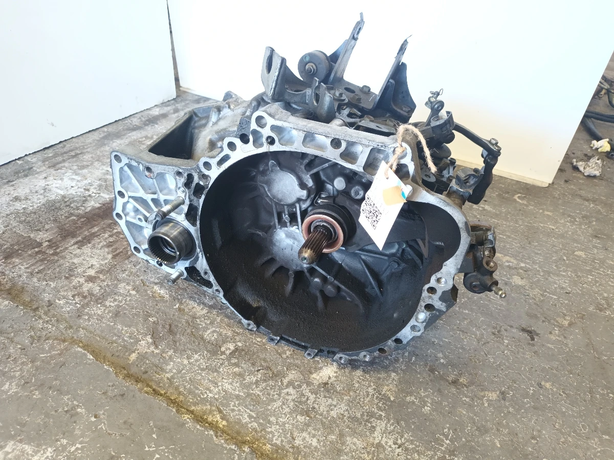 скоростна кутия Тойота Рав 4 2.2 д кат бл