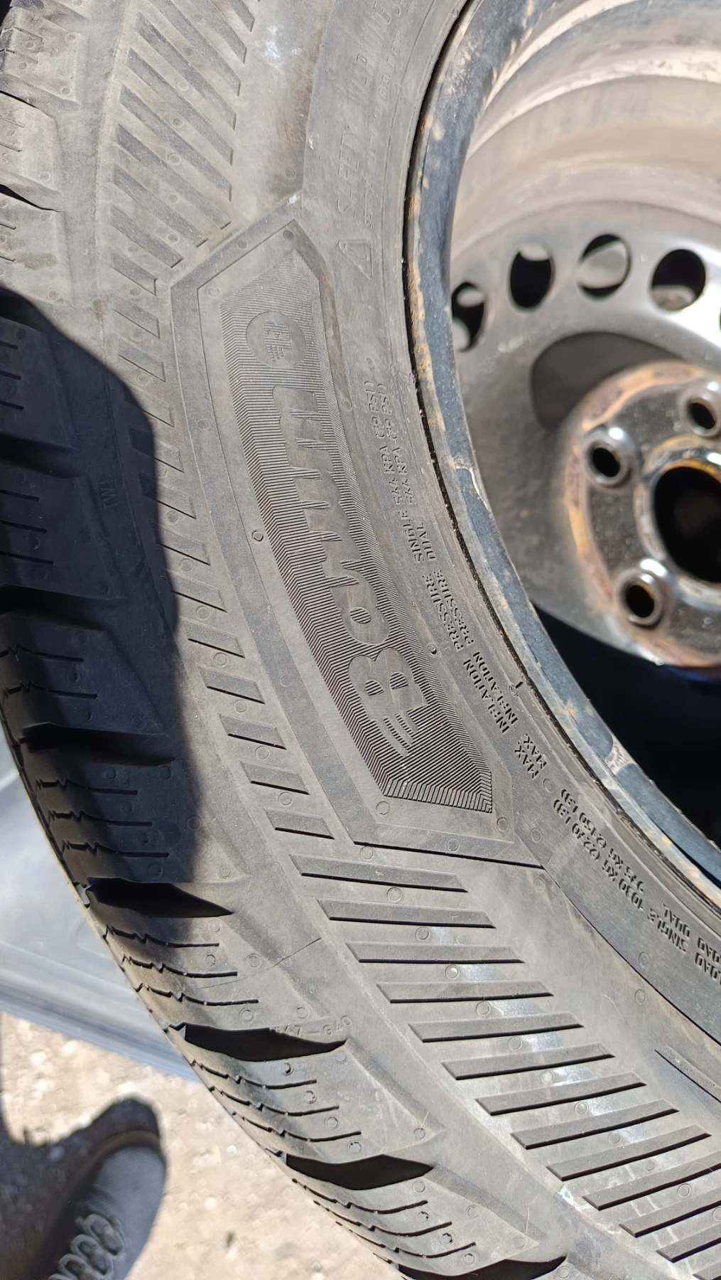 Гуми с джанти Barum 215/65R16, снимка 9 - Гуми и джанти - 54956334