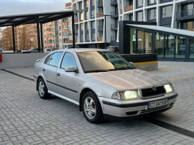 Skoda Octavia 1.6Газ/Бензин, снимка 2