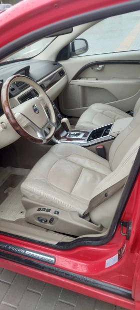 Volvo V70 2.5 T | | Summum | | Bi-Fuel - 8700 € / 17015.72 лв. - 36042841 8