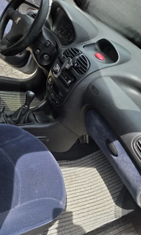 Peugeot 206 1.6i | Mobile.bg    7