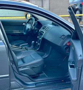Volvo S40 2.5 R Disegn Facelift   230. | Mobile.bg    8