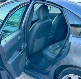 Volvo S40 2.5 R Disegn Facelift   230. | Mobile.bg    9