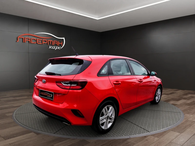 Kia Ceed 1.4i COOL , снимка 3 - Автомобили и джипове - 45542627