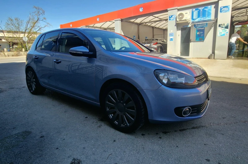 VW Golf 2.0 TDI, снимка 8 - Автомобили и джипове - 47675774