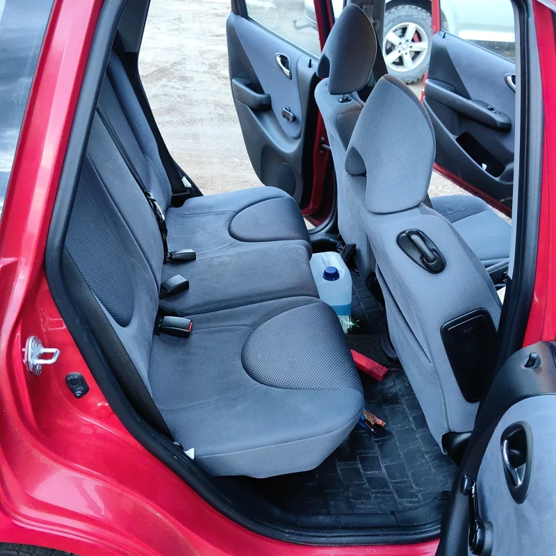 Honda Jazz, снимка 12 - Автомобили и джипове - 49261093