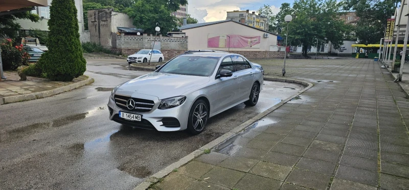 Mercedes-Benz E 220, снимка 2 - Автомобили и джипове - 49549760