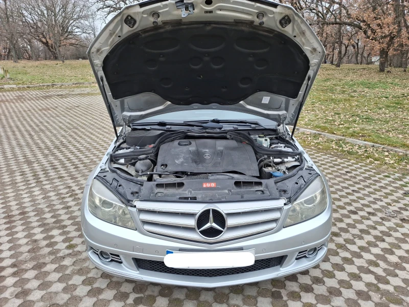 Mercedes-Benz C 220 Avantgarde OM646 , снимка 16 - Автомобили и джипове - 49597791