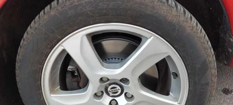 Volvo V70 2.5 T, снимка 14 - Автомобили и джипове - 52312165
