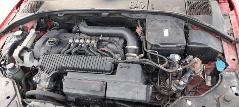 Volvo V70 2.5 T, снимка 12 - Автомобили и джипове - 52312165