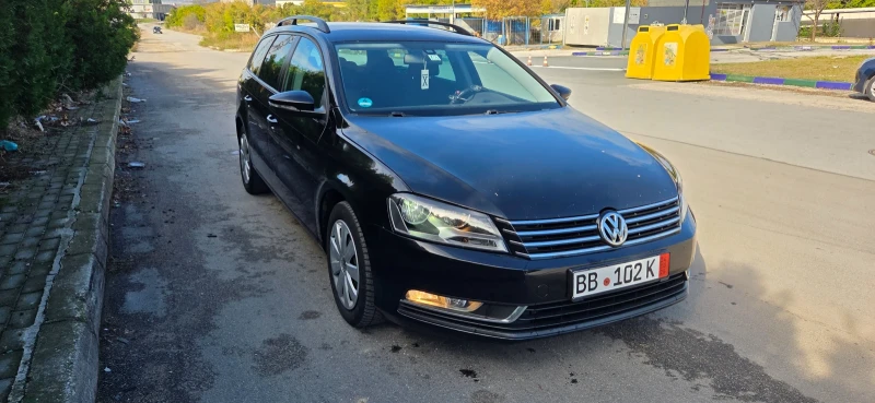 VW Passat, снимка 2 - Автомобили и джипове - 52803592