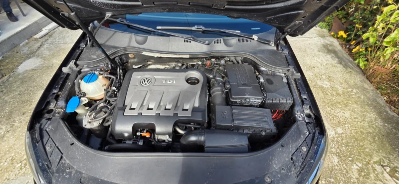 VW Passat, снимка 11 - Автомобили и джипове - 52803592