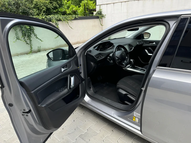Peugeot 308, снимка 9 - Автомобили и джипове - 52877510