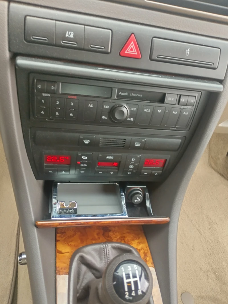 Audi A6, снимка 13 - Автомобили и джипове - 52516692