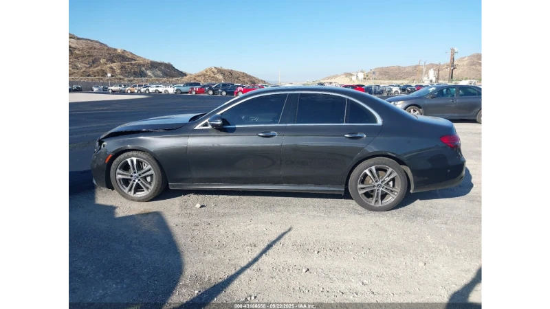 Mercedes-Benz E 350, снимка 4 - Автомобили и джипове - 52911939
