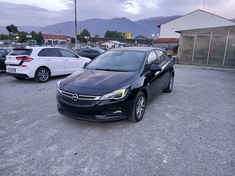 Opel Astra 1.6 cdti, снимка 3 - Автомобили и джипове - 52790628