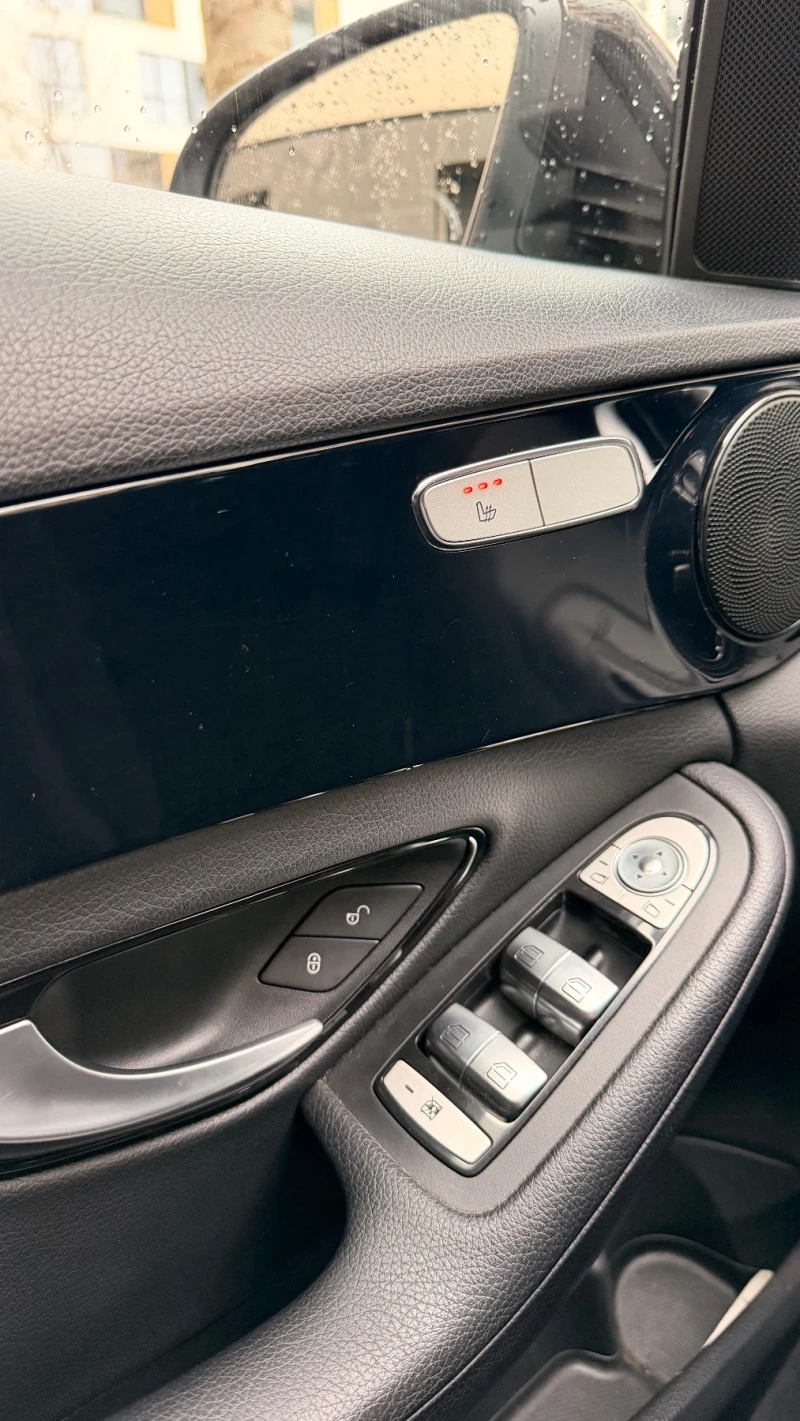 Mercedes-Benz C 220, снимка 11 - Автомобили и джипове - 52876068