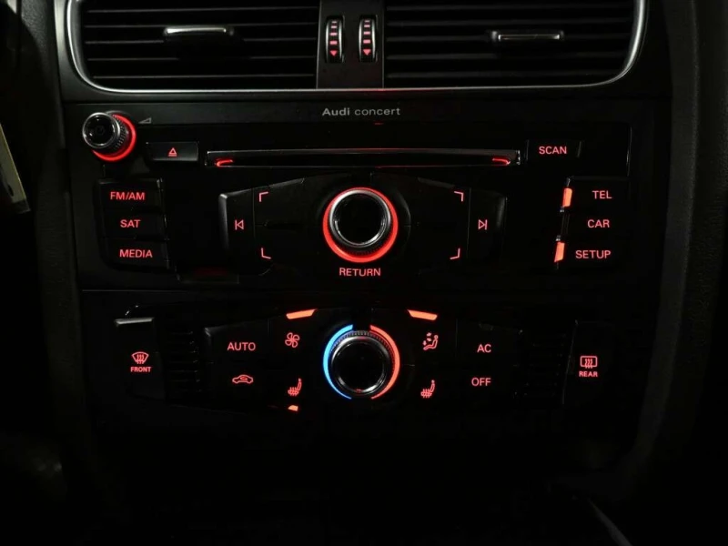 Audi A4 * quattro Premium * CARFAX * ЦЕНА ДО БГ, снимка 17 - Автомобили и джипове - 53061275