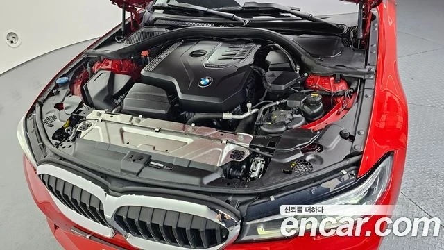 BMW 320  - изображение 5