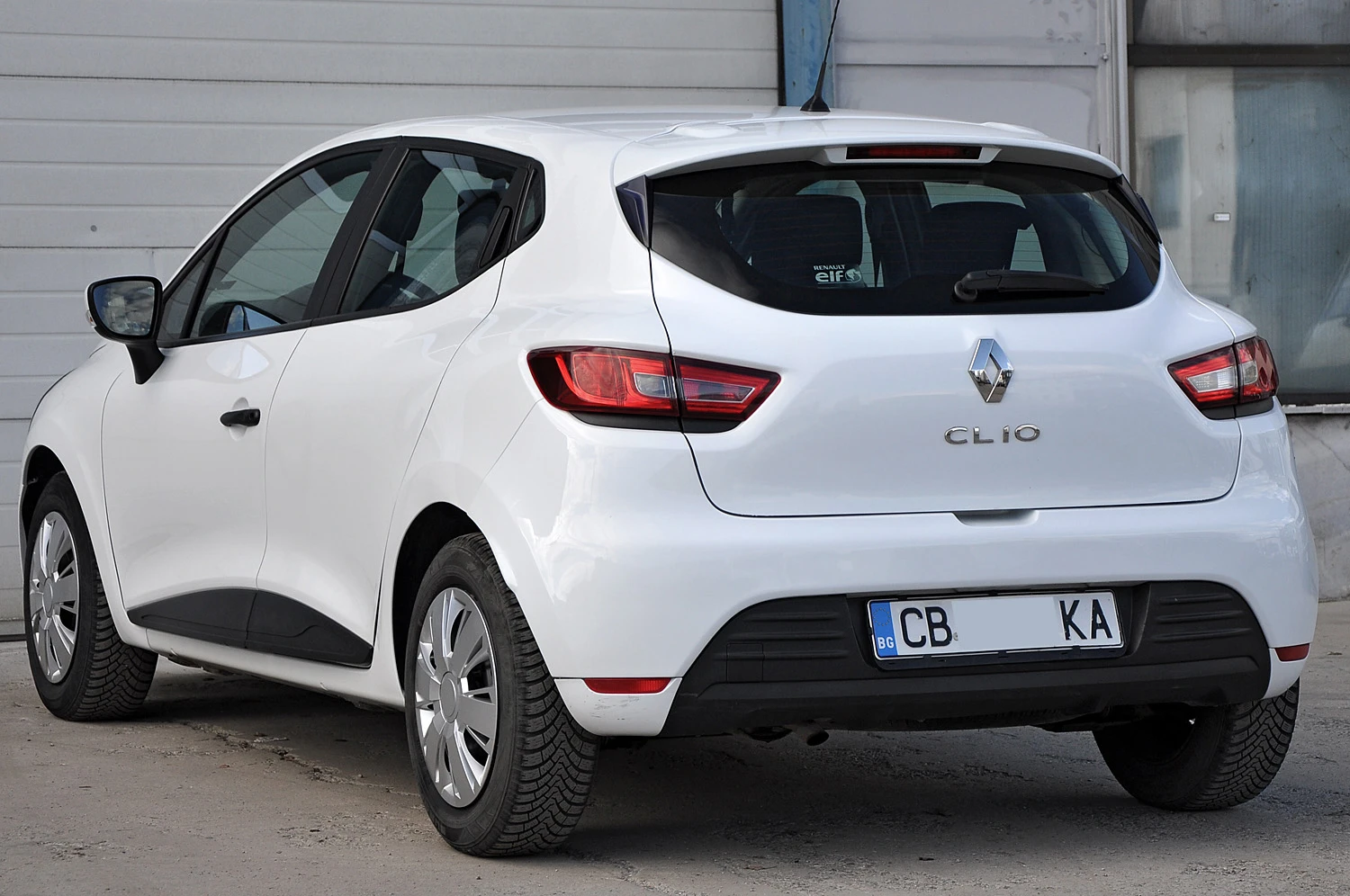 Renault Clio 1.2i EURO 6B - изображение 6