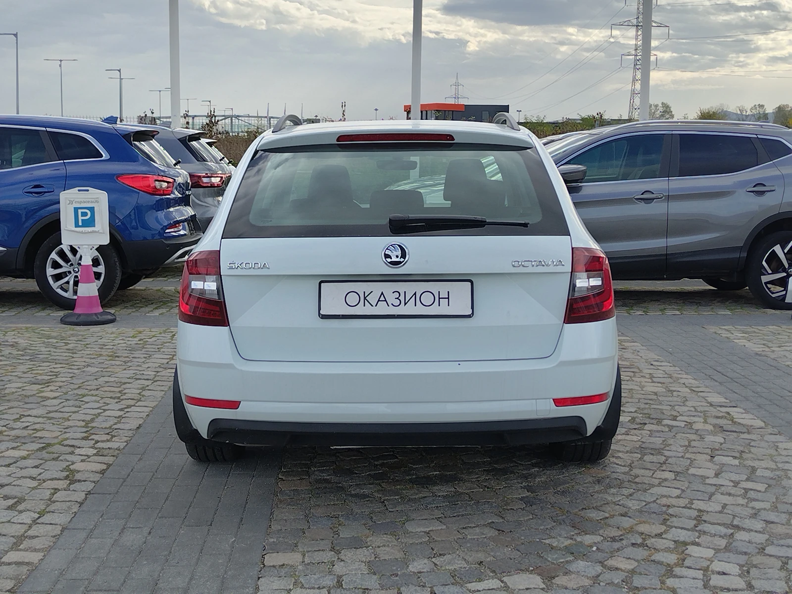 Skoda Octavia 2.0TSI/190 к.с - изображение 6