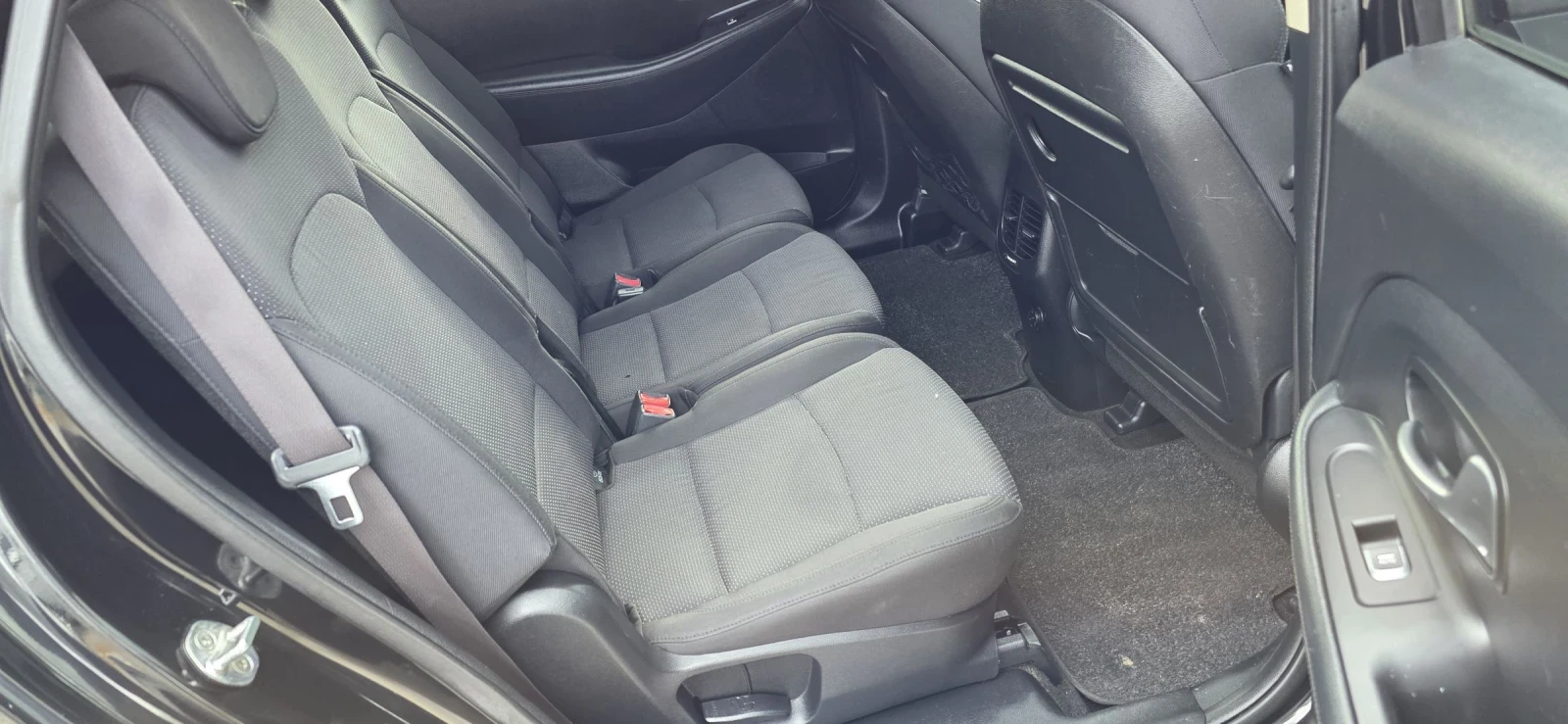 Kia Carens 1.7 CRDI 116K.C  - изображение 10