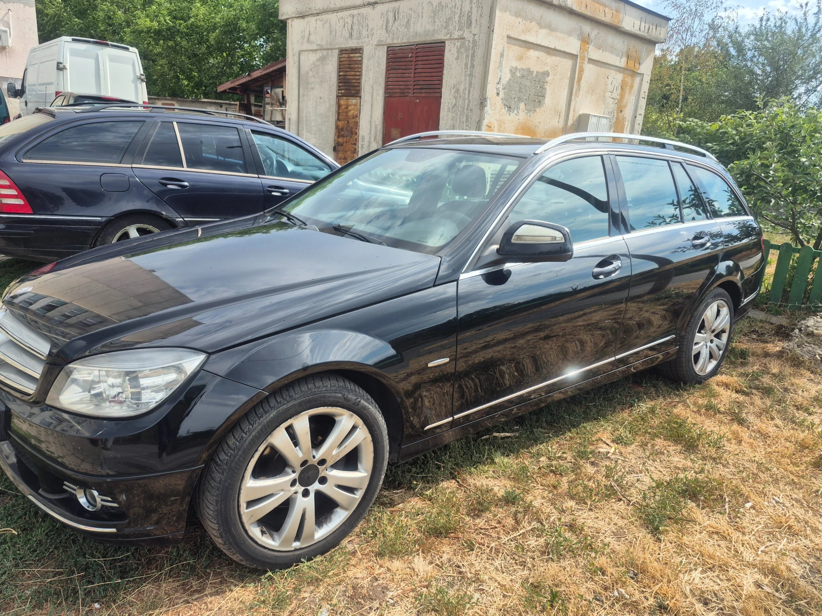 Mercedes-Benz C 200 Avangard - изображение 3
