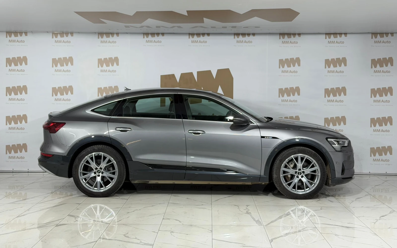 Audi E-Tron 55TFSI Quattro* LED* Въздух - изображение 2