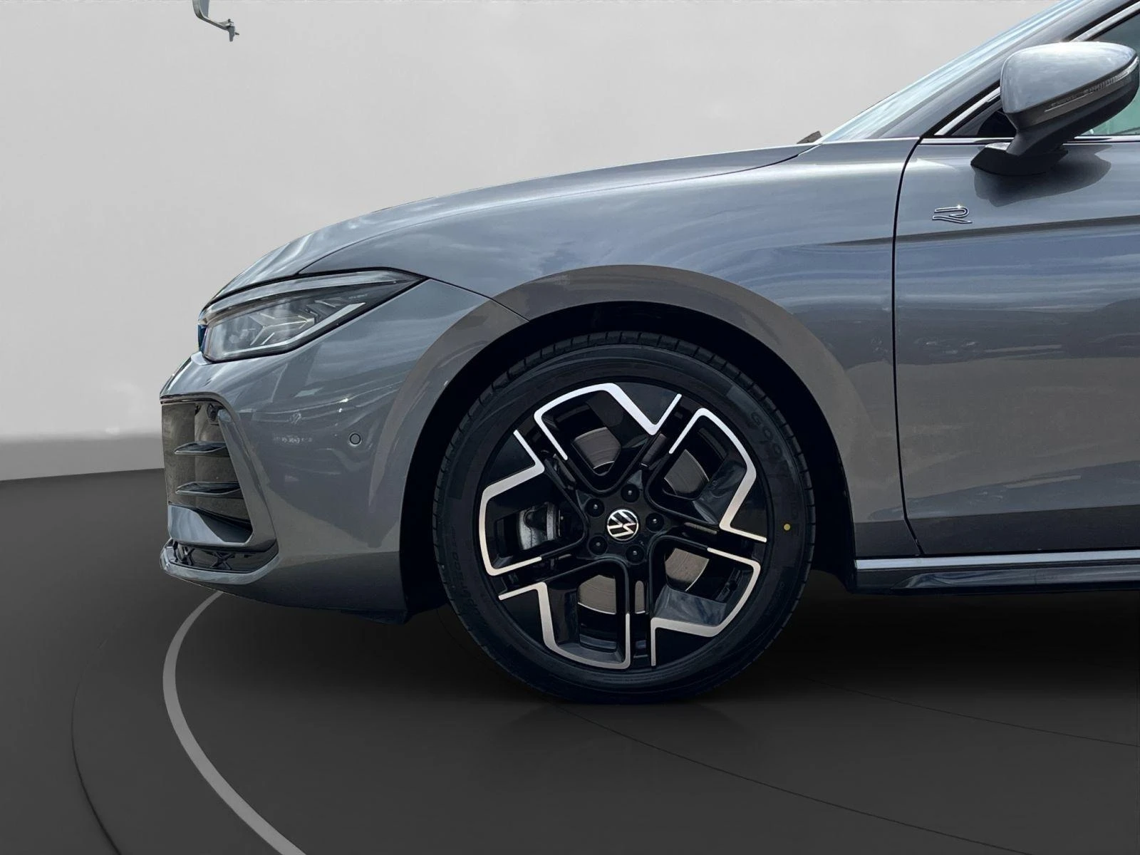 VW Passat 2.0 TDI 4-MOTION R-LINE PANORAMA MATRIX CAMERA  - изображение 2