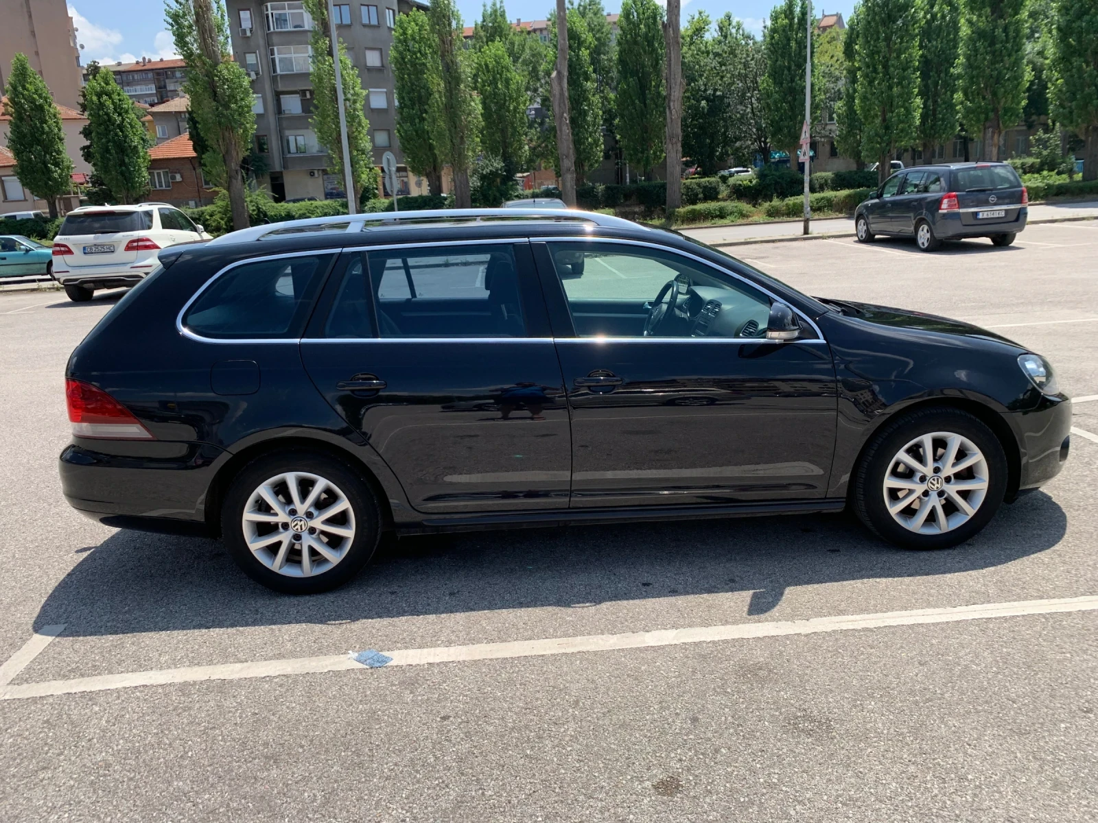VW Golf, снимка 6 - Автомобили и джипове - 53416409
