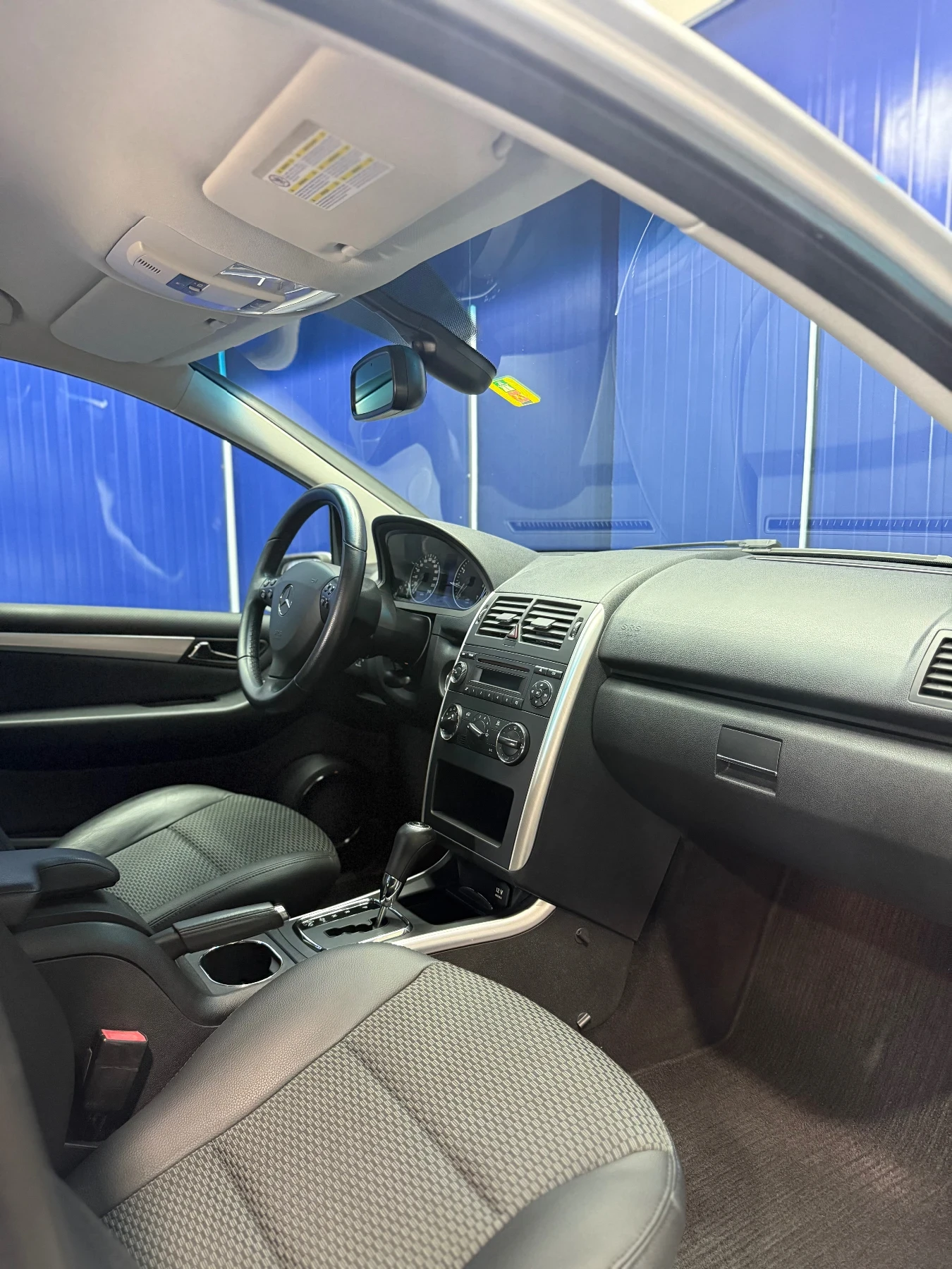 Mercedes-Benz A 170 Швейцария , снимка 9 - Автомобили и джипове - 53954522