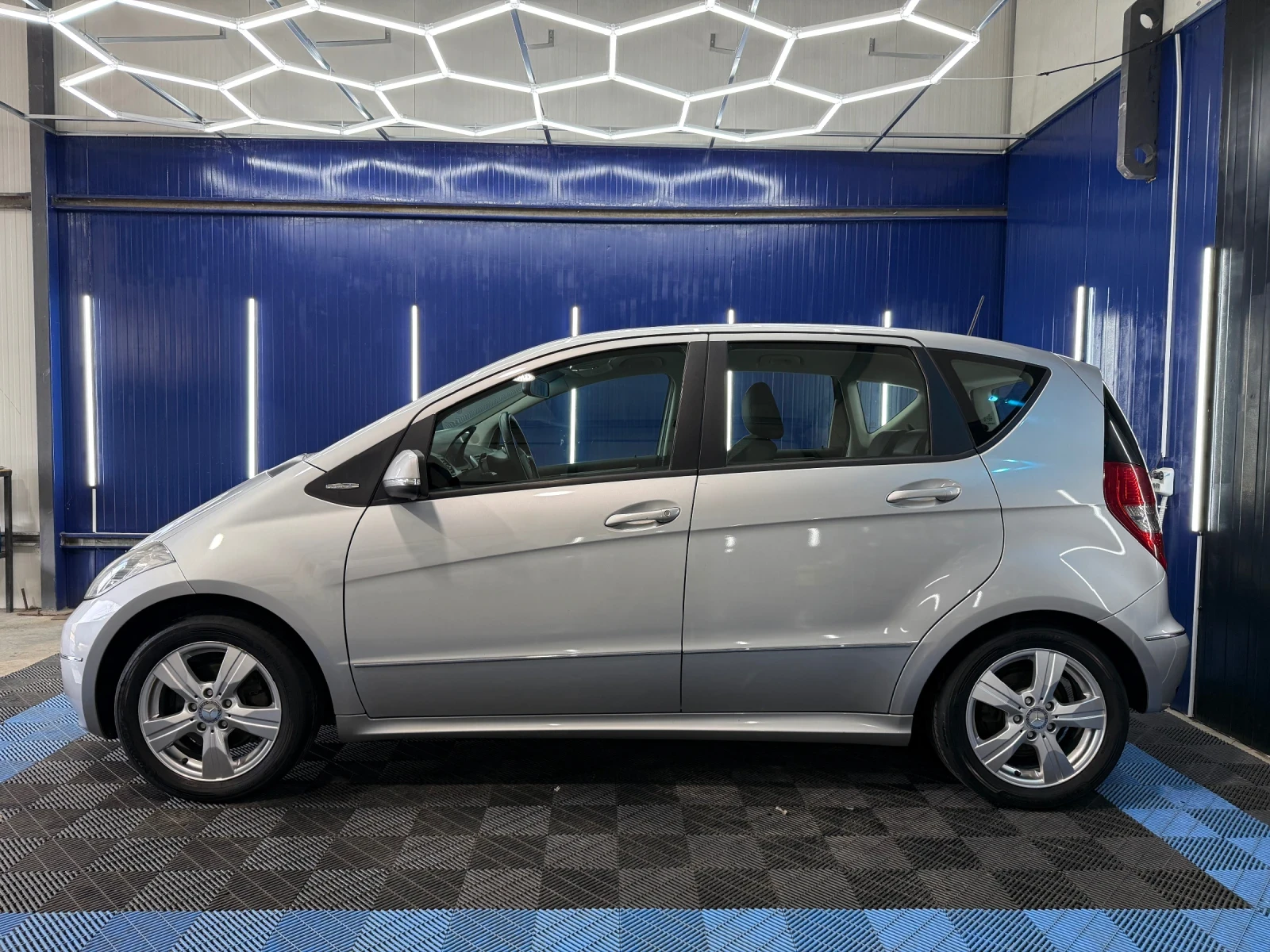 Mercedes-Benz A 170 Швейцария , снимка 5 - Автомобили и джипове - 53954522