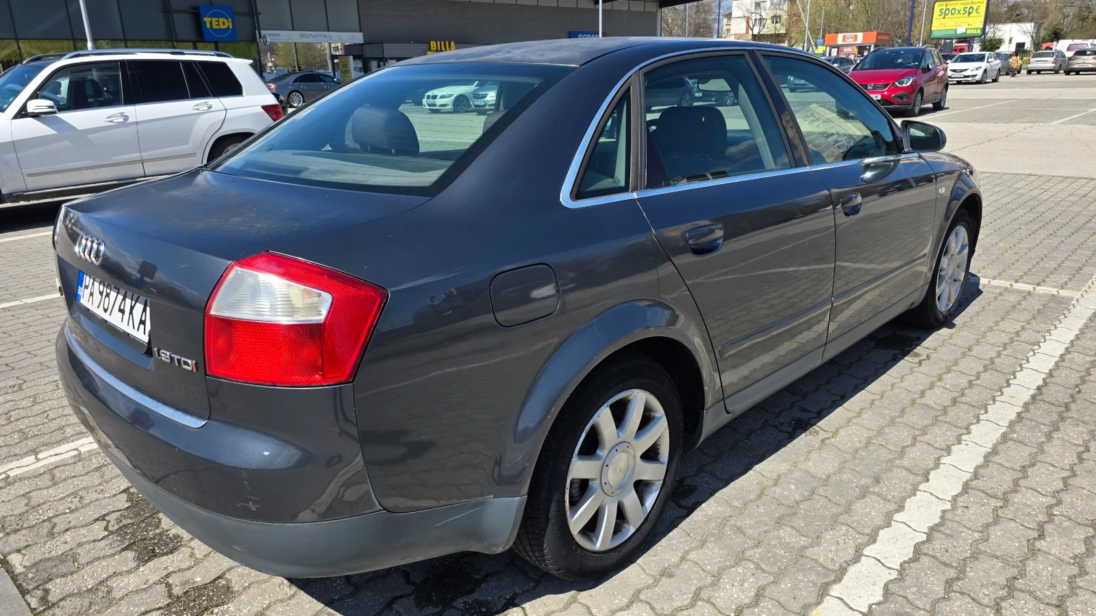 Audi A4 1.9 TDI, снимка 3 - Автомобили и джипове - 54100134