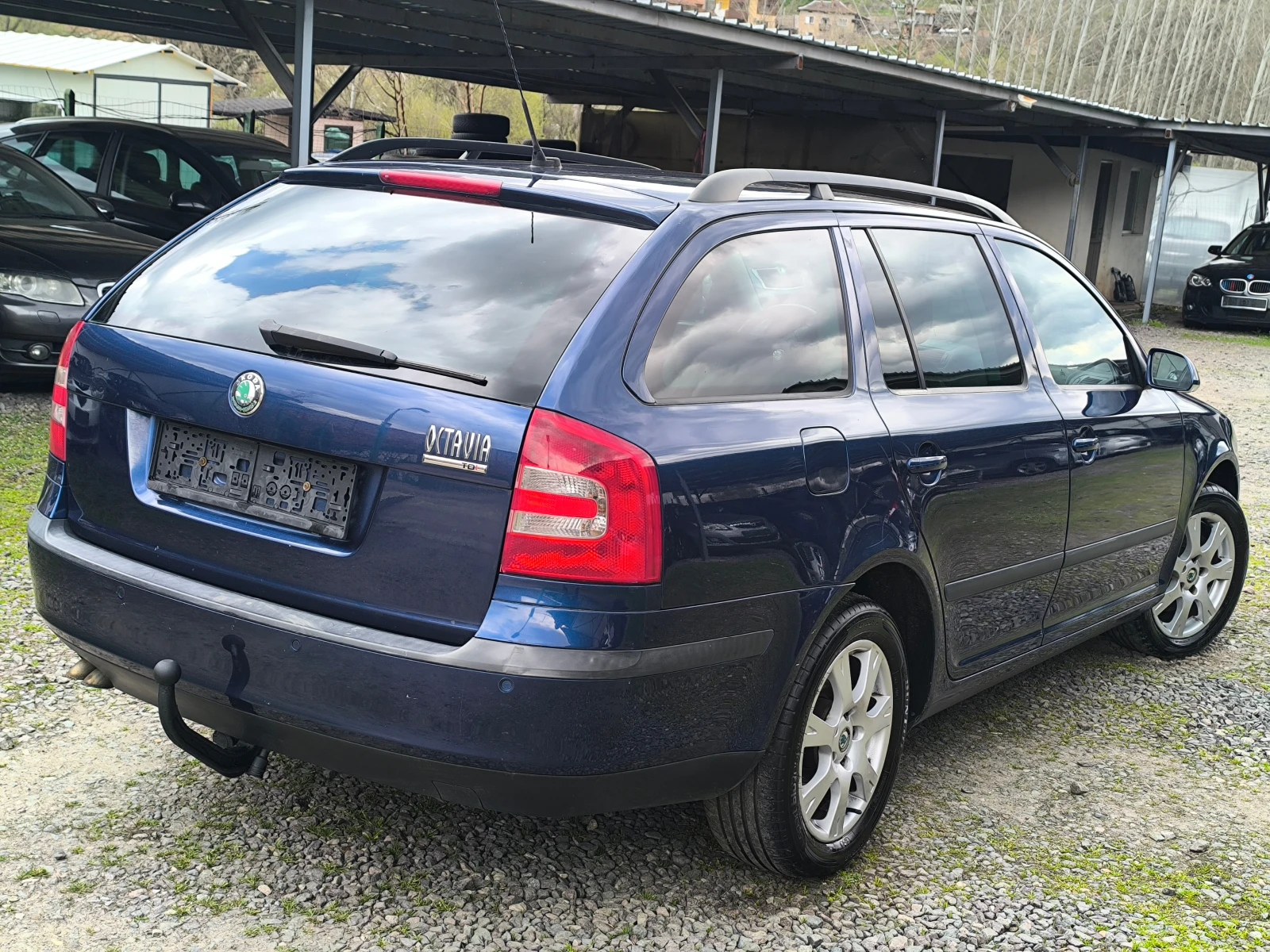 Skoda Octavia -2.0TDI-140кс(BMM-8клапана)-АВТОМАТИК-КЛИМАТРОНИК-, снимка 3 - Автомобили и джипове - 54149258