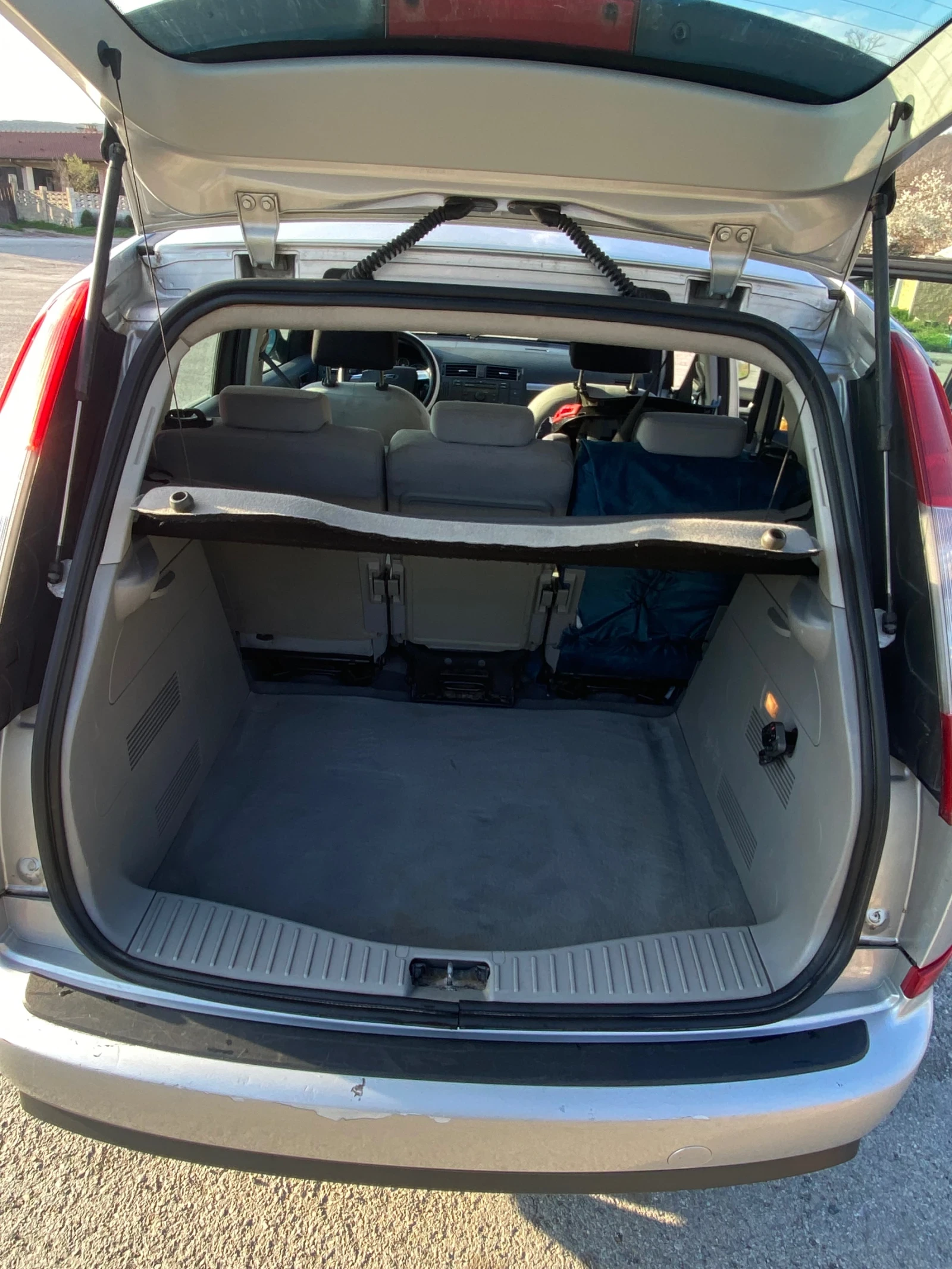 Ford C-max, снимка 10 - Автомобили и джипове - 54319334