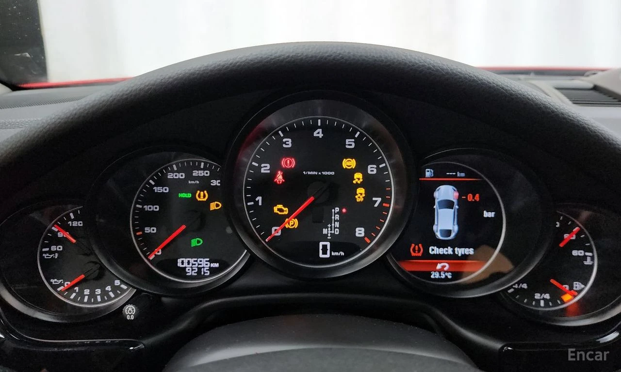Porsche Panamera 3.6* PDK* GTS PACK* CHRONO* 360* ВАКУМ* ОБДУХВАНЕ, снимка 11 - Автомобили и джипове - 54381122