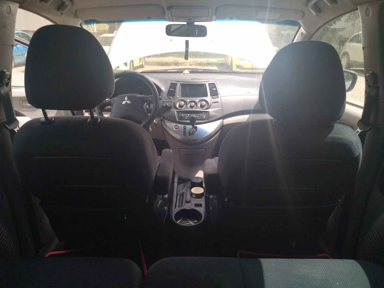 Mitsubishi Grandis, снимка 5 - Автомобили и джипове - 54509130