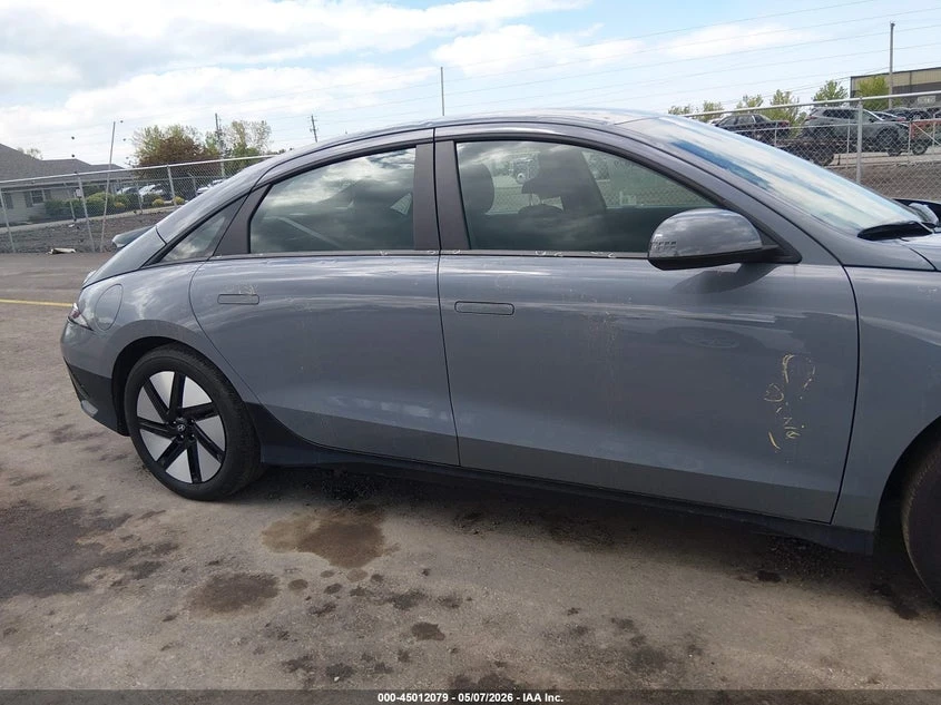 Hyundai Ioniq 6 SE RWD, снимка 13 - Автомобили и джипове - 54570810
