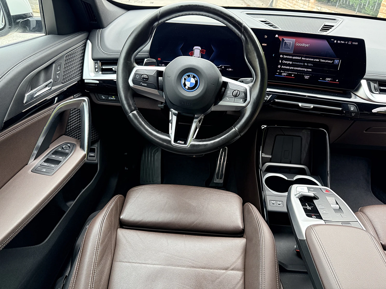 BMW iX1 BMW xDrive 30/M Sport/313hp/CarPlay/4x4, снимка 13 - Автомобили и джипове - 54744361