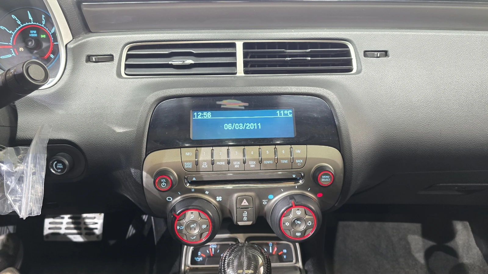 Chevrolet Camaro 3.6* ZL1 KIT* ALCANTARA* HEAD-UP* КРАЙНА ЦЕНА, снимка 13 - Автомобили и джипове - 54818364