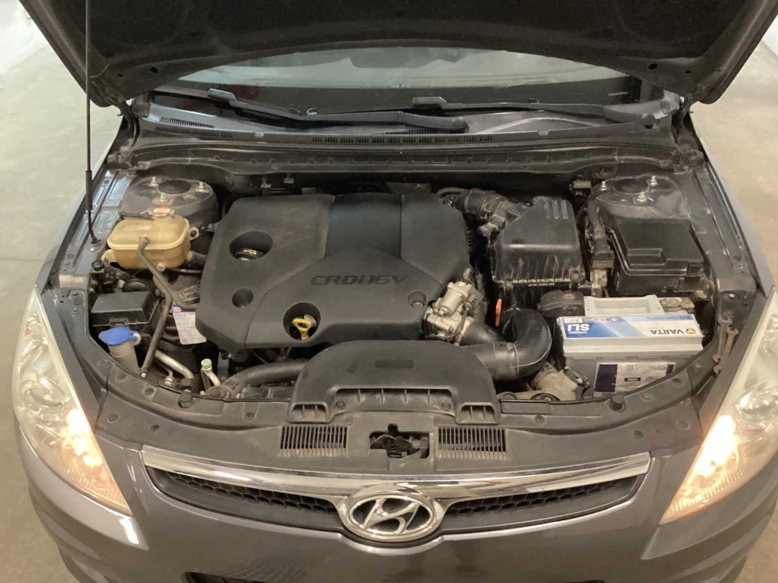 Hyundai I30, снимка 14 - Автомобили и джипове - 54941147