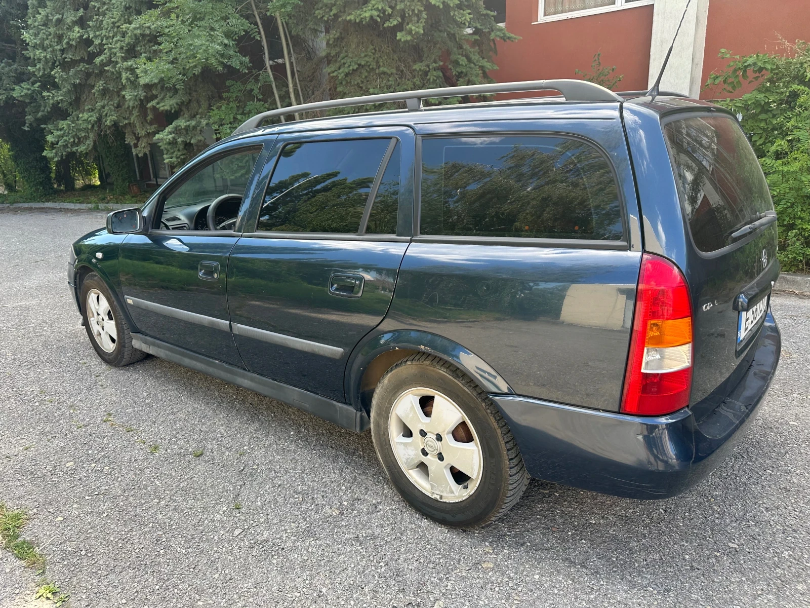 Opel Astra, снимка 13 - Автомобили и джипове - 55105346