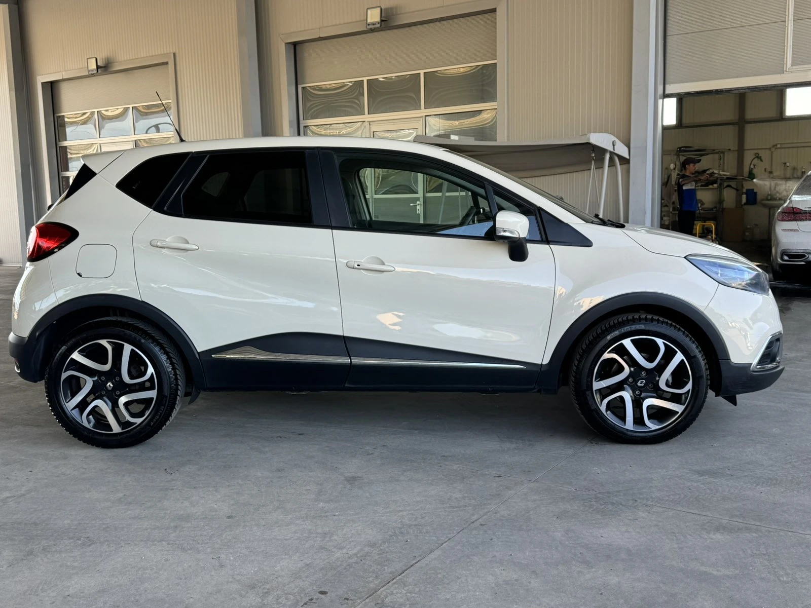 Renault Captur 1.5dci* 90ps* ���� ������* �����*  | Mobile.bg � ����������� 6