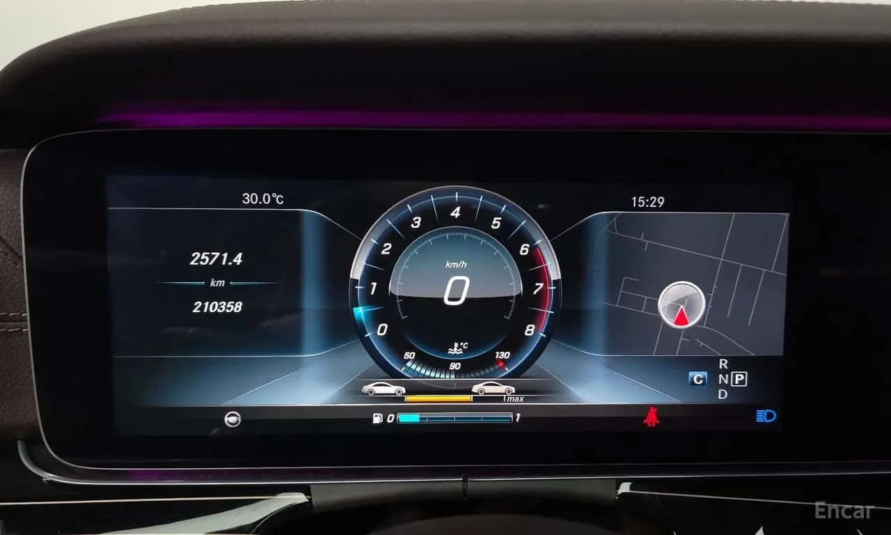 Mercedes-Benz E 400 Exclusive/360/dis/hud/burmester/Обдухване, снимка 8 - Автомобили и джипове - 55769833