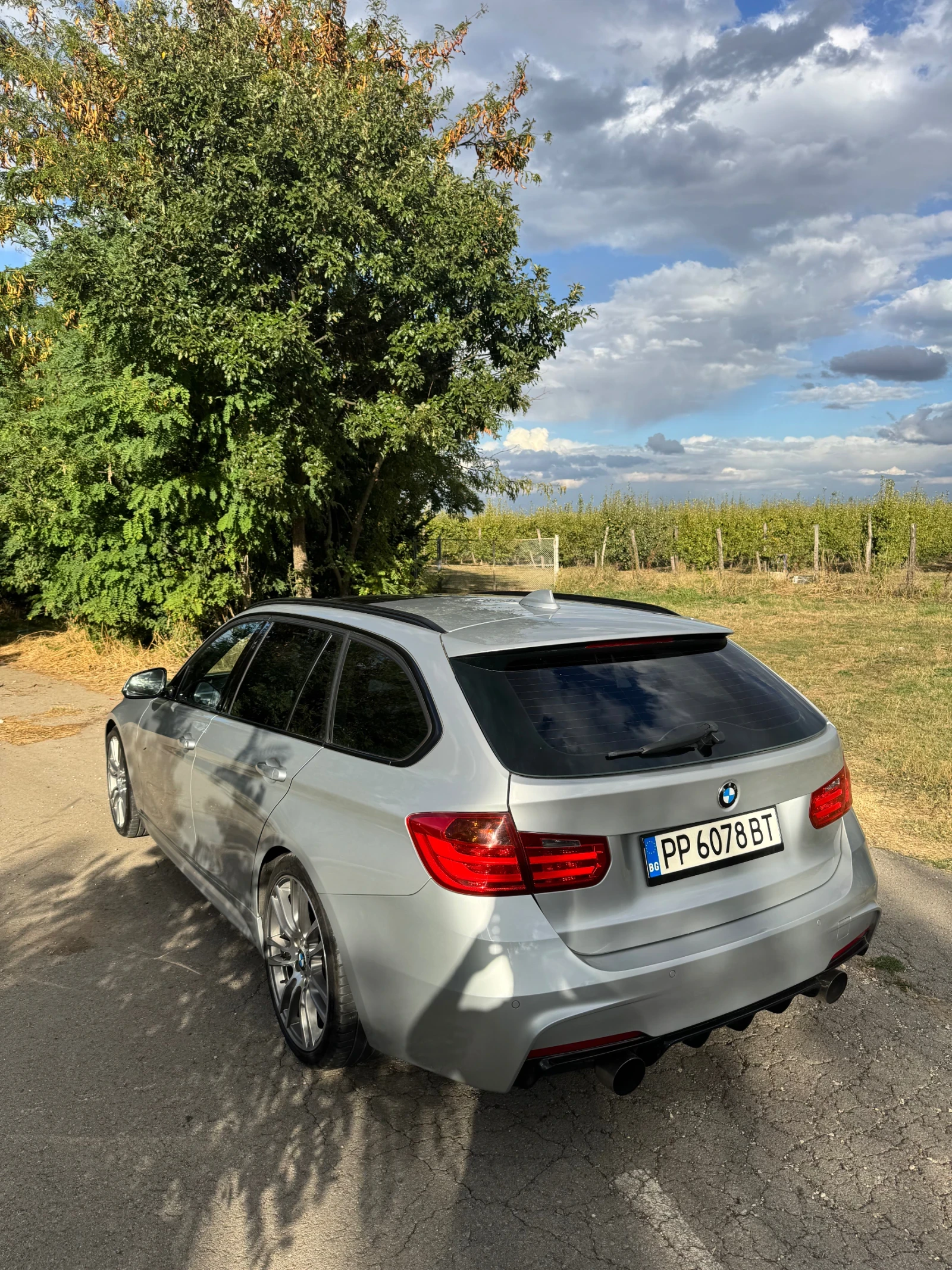 BMW 330 М пакет, Хедъп, Пано, Волан с подгрев, снимка 5 - Автомобили и джипове - 55932689