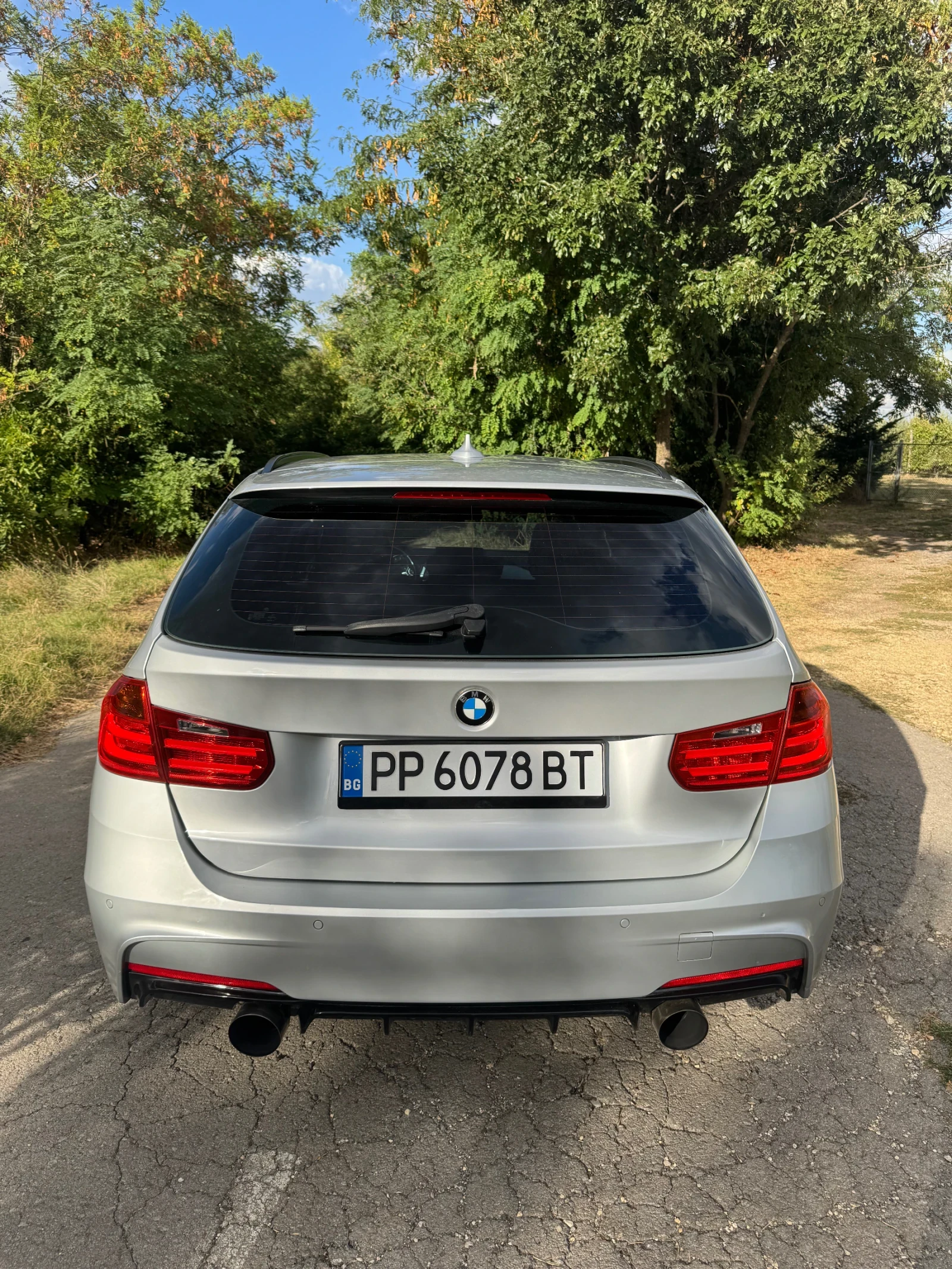 BMW 330 М пакет, Хедъп, Пано, Волан с подгрев, снимка 6 - Автомобили и джипове - 55932689