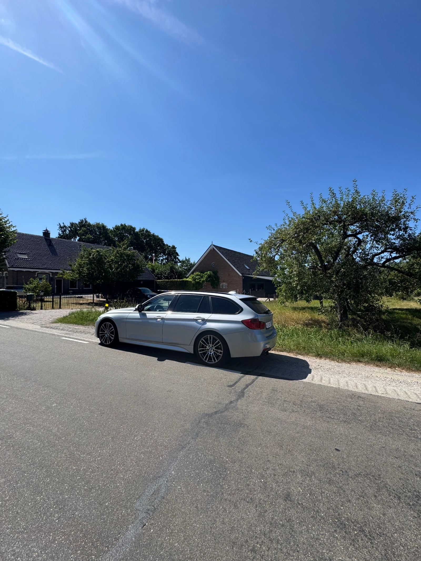 BMW 330 HK / M pack / HeadUp / Pano, снимка 15 - Автомобили и джипове - 55809476