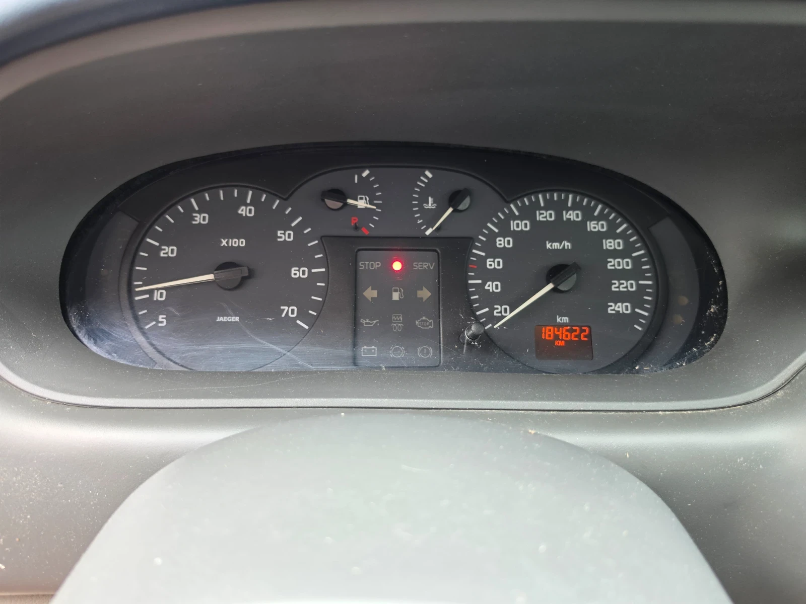 Renault Scenic, снимка 7 - Автомобили и джипове - 56042817