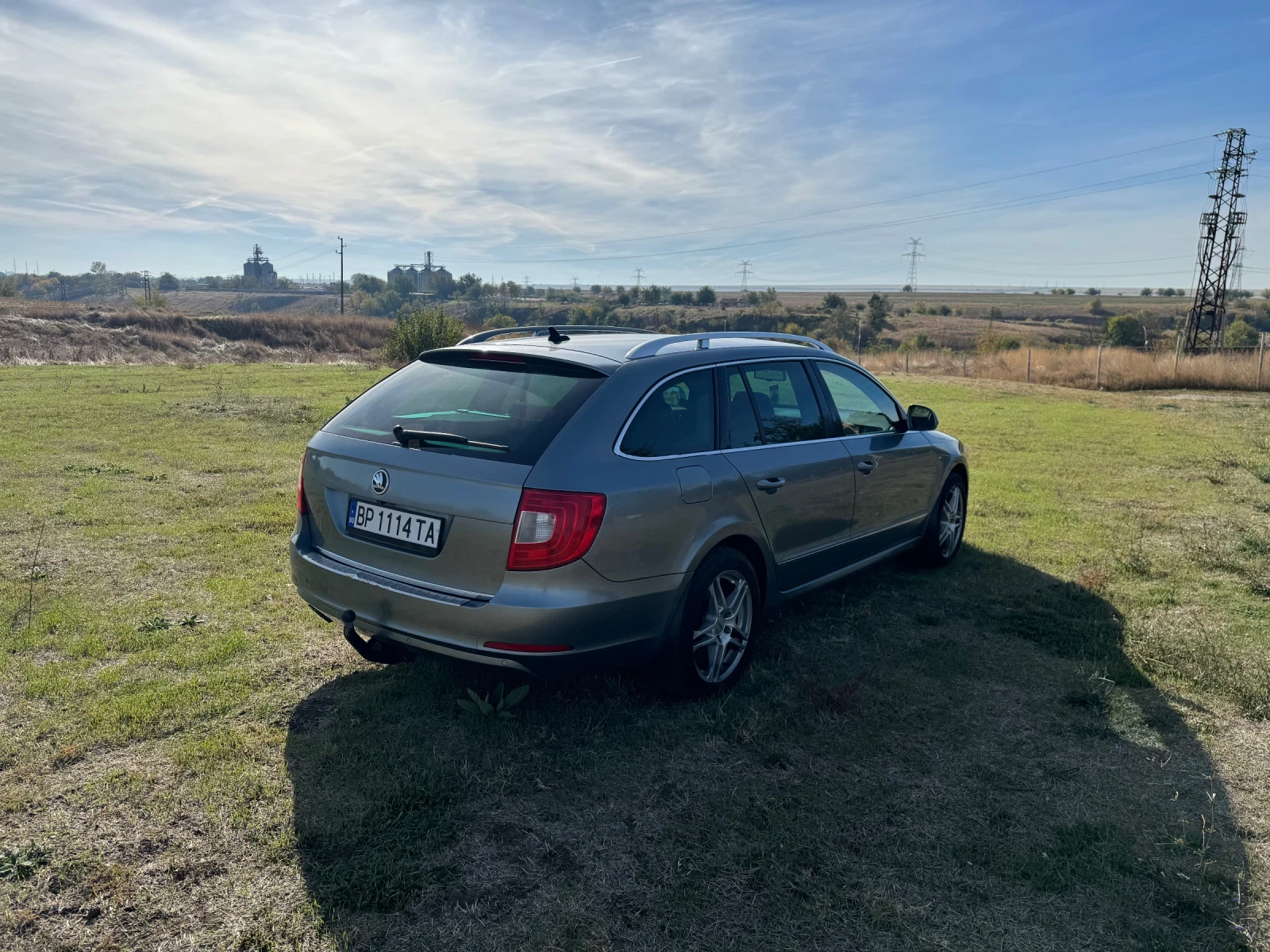 Skoda Superb Нов внос!, снимка 3 - Автомобили и джипове - 56655298