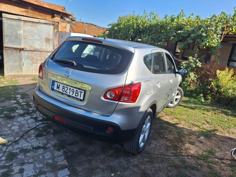 Nissan Qashqai, снимка 7 - Автомобили и джипове - 52067424